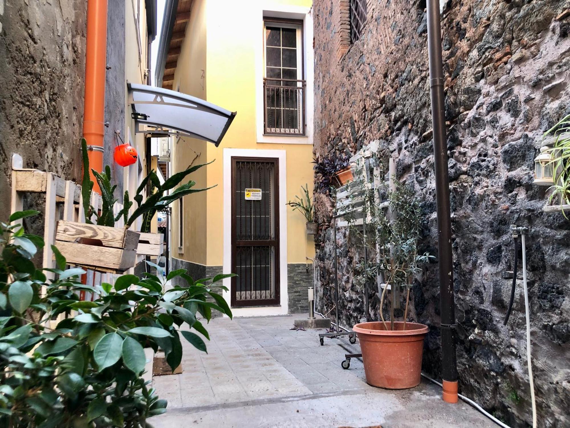 Loft Vicolo Lavico Apartment Catania Exterior photo